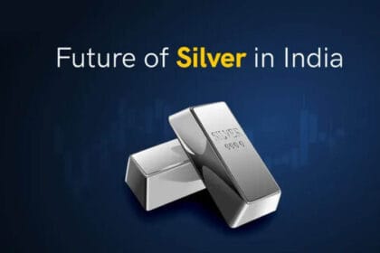 चांदी में भूचाल, एक घंटे में ₹21500 की गिरावट—जानिए किस फैसले से हुई क्रैश