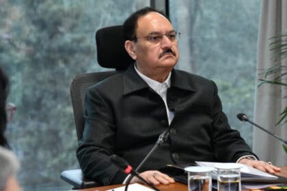 रायपुर: केंद्रीय स्वास्थ्य मंत्री नड्डा ने प्रदेश की स्वास्थ्य स्थिति की उच्च स्