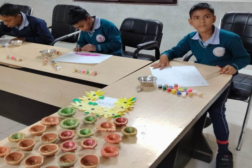 गणेश कश्यप की प्रेरक यात्रा, विशेष स्कूल से सामान्य स्कूल तक; संवेदनशील शासन की