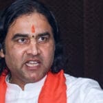 ‘हिंदुओं की भावनाओं से बार-बार मत खेलो’ — कथावाचक देवकीनंदन ठाकुर का KKR और IPL