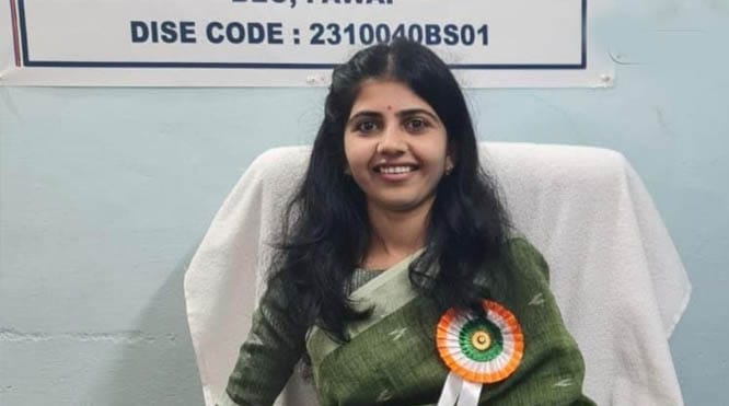 कलेक्टर नम्रता जैन ने प्रत्येक माह के तीसरे शनिवार को कार्यालयों का साफ सफाई करन