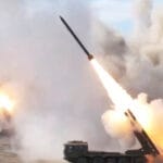 ताइवान सीमा पर तनाव, ड्रैगन ने रॉकेटों से किया सैन्य प्रदर्शन