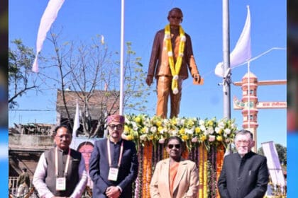 मुख्यमंत्री विष्णुदेव साय झारखंड के मांझाटोली में अंतरराज्यीय जन सांस्कृतिक समाग