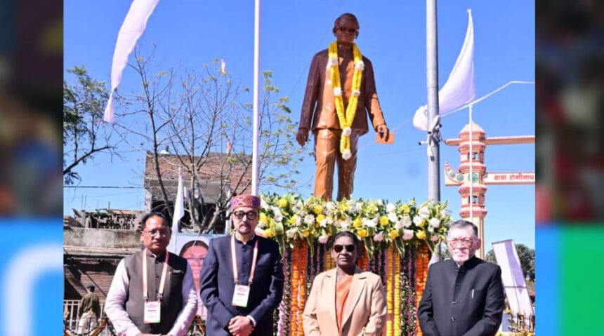 मुख्यमंत्री विष्णुदेव साय झारखंड के मांझाटोली में अंतरराज्यीय जन सांस्कृतिक समाग