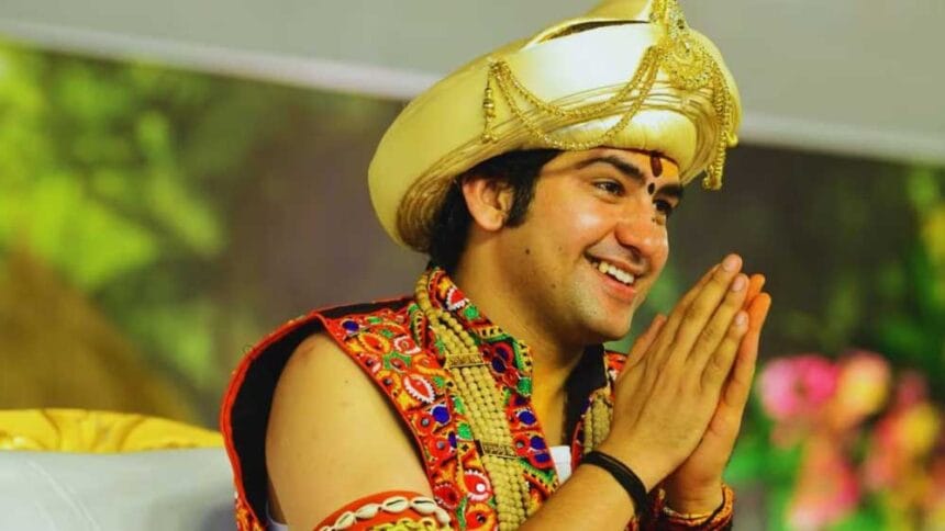 धीरेंद्र शास्त्री बोले—भक्ति और राष्ट्रवाद अंधविश्वास नहीं, देश छोड़ दें जो ऐसा