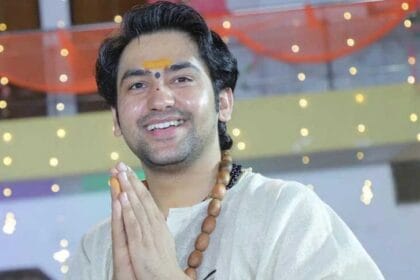 धीरेंद्र शास्त्री बोले – “अगर ‘आई लव मोहम्मद’ से कोई दिक्कत नहीं, तो ‘आई लव महाद