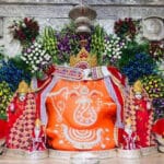 नववर्ष 2026 के स्वागत में इंदौर के मंदिरों में धार्मिक धूम, खजराना गणेश मंदिर मे