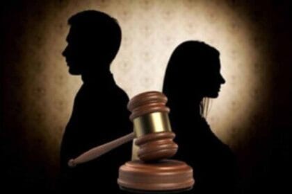 मोबाइल विवाद पर हाईकोर्ट का बड़ा फैसला: पत्नी की अपील नामंजूर, तलाक पर लगी मुहर