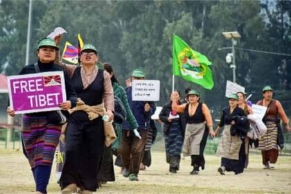 नेपाल बना बीजिंग की कठपुतली? तिब्बतियों की निगरानी के लिए लगाए गए सीक्रेट कैमरे