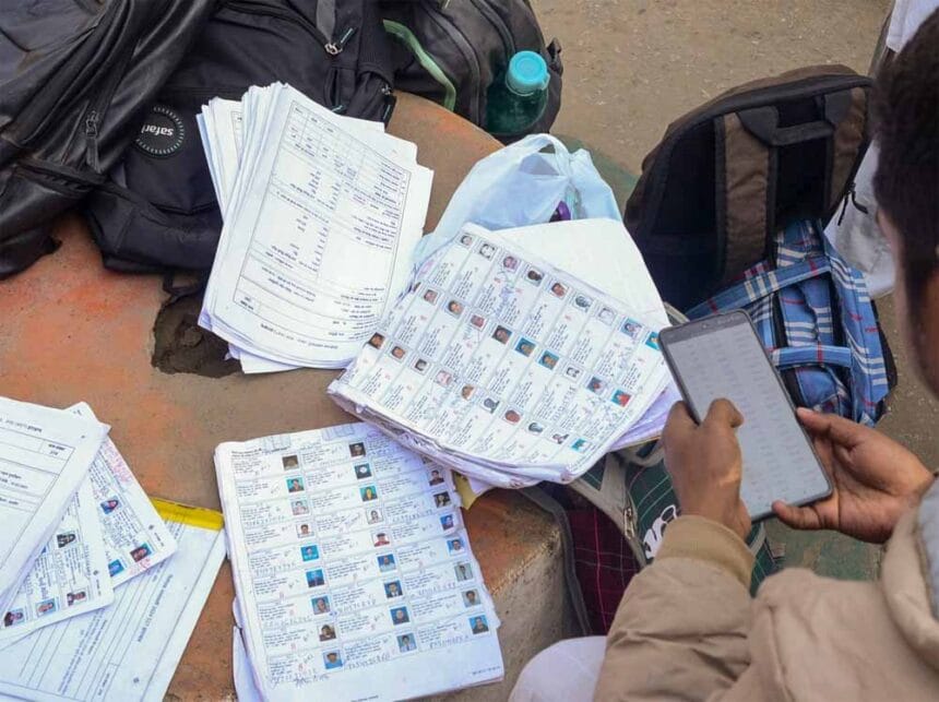 चुनाव से पहले बड़ा मौका: वोटर लिस्ट विवाद पर SIR की सुनवाई शुरू, 32 लाख मतदाता ह