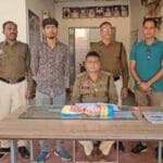 बच्चों की सुरक्षा से खिलवाड़: स्कूल के पास नशे की तस्करी, 12.86 लाख के कैप्सूल ज