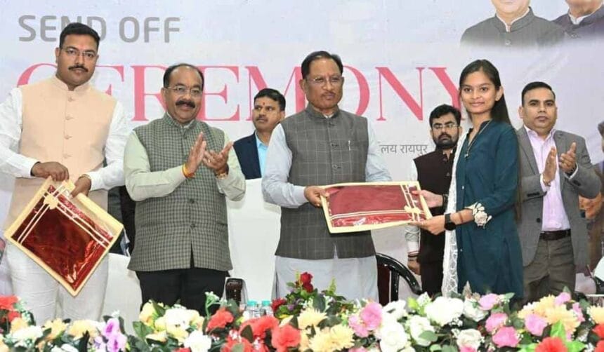 स्वामी विवेकानंद ने दुनिया में बढ़ाया भारत की संस्कृति एवं सनातन का मान – मुख्यम