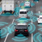 V2V टेक्नोलॉजी से सड़क पर आपस में बात करेंगी गाड़ियां, सरकार का हादसों को रोकने