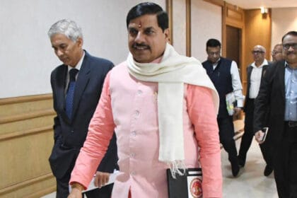 MP Cabinet की बैठक में महत्वपूर्ण प्रस्तावों पर लगी मुहर, सीएम ने किसे दी बड़ी स