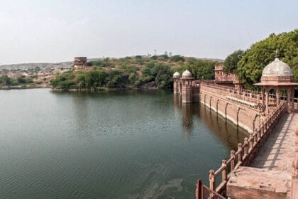 जैसलमेर में हेलीबोर्न सर्वे से सामने आई खुशखबरी, 64 स्थानों पर मिलेंगे भूजल के भ