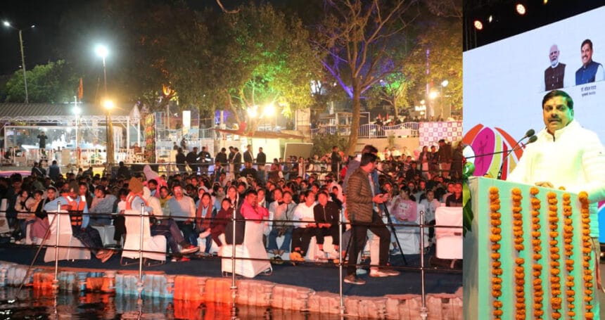 मुख्यमंत्री ने मशाल प्रज्जवलन के साथ “खेलो एमपी यूथ गेम्स” की घोषणा की