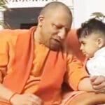 योगी आदित्यनाथ से “क्या चाहिए?” पर बच्चे का जवाब था “चिप्स”, हर कोई हंसी रोक न स