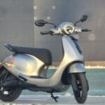 Bajaj Chetak C25 इलेक्ट्रिक स्कूटर भारत में लॉन्च, कीमत और रेंज की पूरी जानकारी