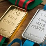 गोल्‍ड और सिल्‍वर ETFs के दाम पहुंचे रिकॉर्ड हाई, अब बेचें या खरीदें? जानें क्या