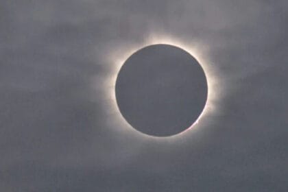 17 फरवरी 2026 को पहला सूर्य ग्रहण, धनिष्ठा नक्षत्र और कुंभ राशि में, जानें भारत