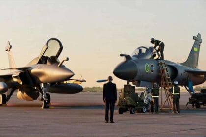 5वीं पीढ़ी के फाइटर जेट पर भारत का बड़ा फैसला, राफेल के साथ होगा शामिल