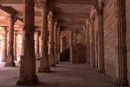 शुक्रवार को बसंत पंचमी: दिनभर पूजा की अनुमति के लिए सुप्रीम कोर्ट में याचिका