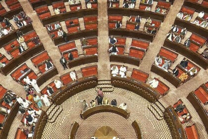 2026 में राज्यसभा में NDA की बढ़ी हुई ताकत, इन नेताओं को हो सकती है मुश्किल