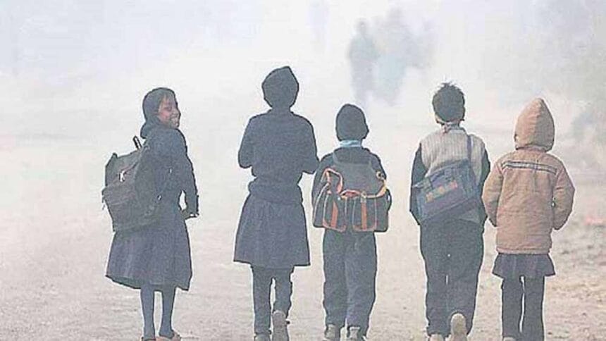 ठंड–कोहरे का कहर, झारखंड के इस जिले में बच्चों की मौज, बढ़ी छुट्टियों की संख्या