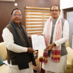 रायपुर में मंत्री रामविचार नेताम ने केन्द्रीय कृषि मंत्री चौहान से की अहम मुलाका