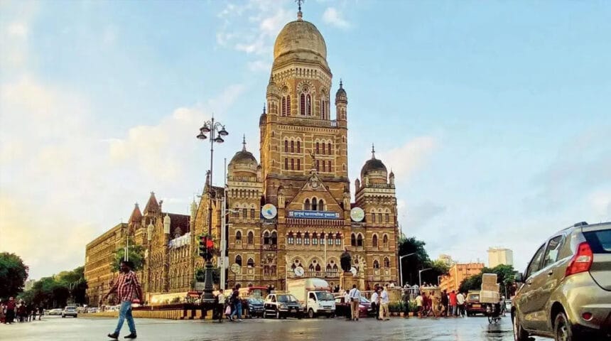 मुंबई की मेयर पद के लिए बड़ा ऐलान: महिला ही होगी मेयर, उद्धव गुट में मचा बवाल