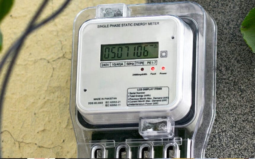उत्तर प्रदेश में स्मार्ट मीटर के लिए उपभोक्ताओं को मिलेगा विकल्प, प्रीपेड या पोस