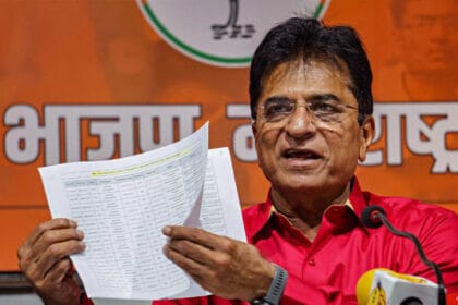 बीएमसी चुनाव में किरीट सोमैया के बेटे को मिला वॉकओवर, विपक्ष ने क्यों नहीं उतारे