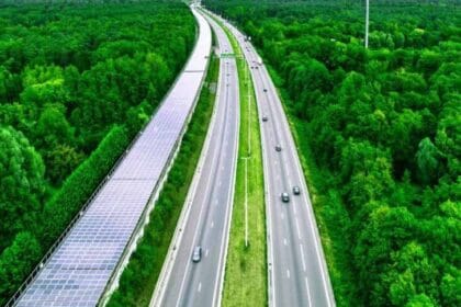 देश में इलेक्ट्रिक नेशनल हाइवे की तैयारी, अर्थव्यवस्था और पर्यावरण को मिलेगा बड़