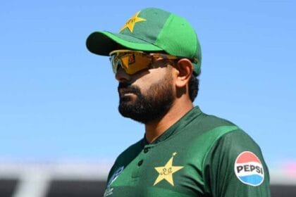 टीम में बदलाव: बाबर आजम अब तीसरे नंबर पर नहीं, कप्तान सलमान ने पोजिशन संभाली