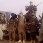 PAK आर्मी पर भारी दबाव: बलूचिस्तान में 12 शहरों में हमले, कई थानों पर बागियों का