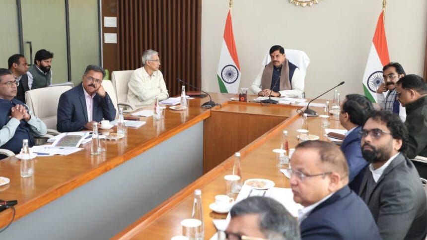 मुख्यमंत्री डॉ. यादव का बड़ा ऐलान: अटल प्रोग्रेस-वे परियोजना से चंबल क्षेत्र में 1 मुख्यमंत्री डॉ. यादव का बड़ा ऐलान: अटल प्रोग्रेस-वे परियोजना से चंबल क्षेत्र में