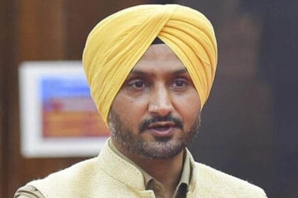 हरभजन सिंह का बांग्लादेश पर कड़ा हमला: ‘भारत में स्वागत, लेकिन वहां जो हुआ…!’