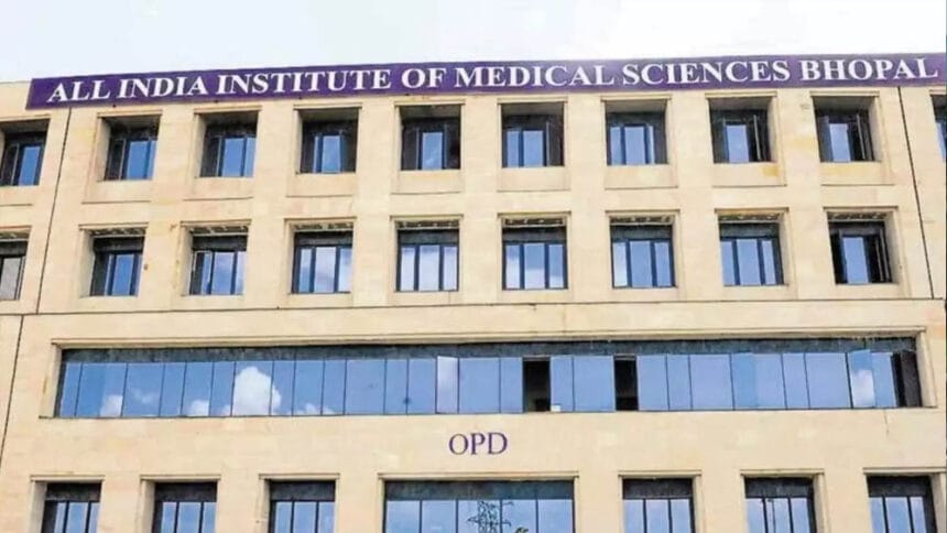 एम्स दिल्ली की तर्ज पर भोपाल में ट्रामा सेंटर, रोबोटिक सर्जरी से मिलेगा इलाज