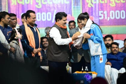 कवर्धा की बेटी रिया तिवारी को स्वर्ण पदक जीतने पर उपमुख्यमंत्री विजय शर्मा ने कि