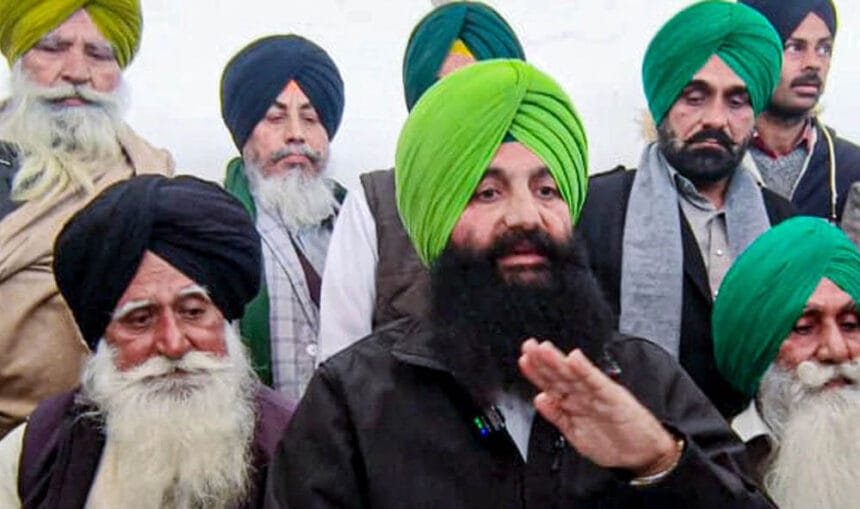 डल्लेवाल के किसान मोर्चे में दो फाड़, जानें किसने ली कमान