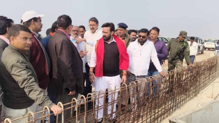 सहरसा में 52 करोड़ की लागत से क्वालिटी और टाइम लिमिट में बनाएं सड़क: सांसद