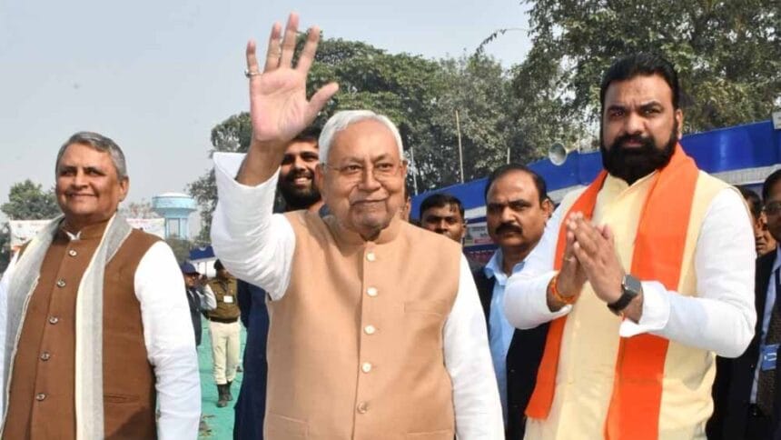 ‘5 वर्षों में बिहार में ही मिलेगा रोजगार, अब बाहर नहीं जाना होगा’: सम्राट चौधरी