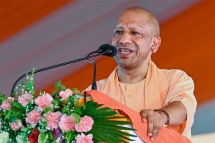 पुनर्वासन योजनाओं को जमीनी स्तर तक पहुंचाने का योगी सरकार का निर्देश