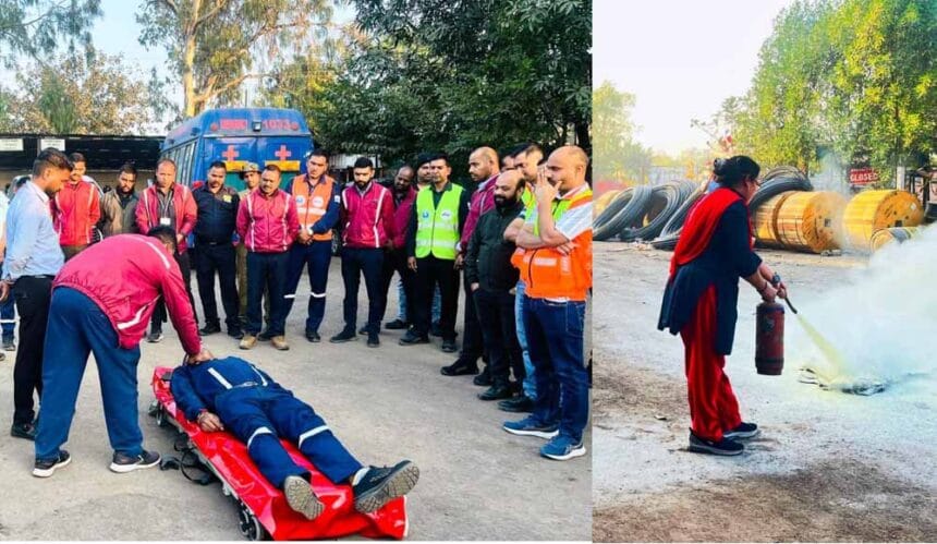 छत्तीसगढ़ पुलिस दे रही यात्रियों, चालकों एवं फील्ड स्टॉफ को आपात प्रबंधन का प्रशि