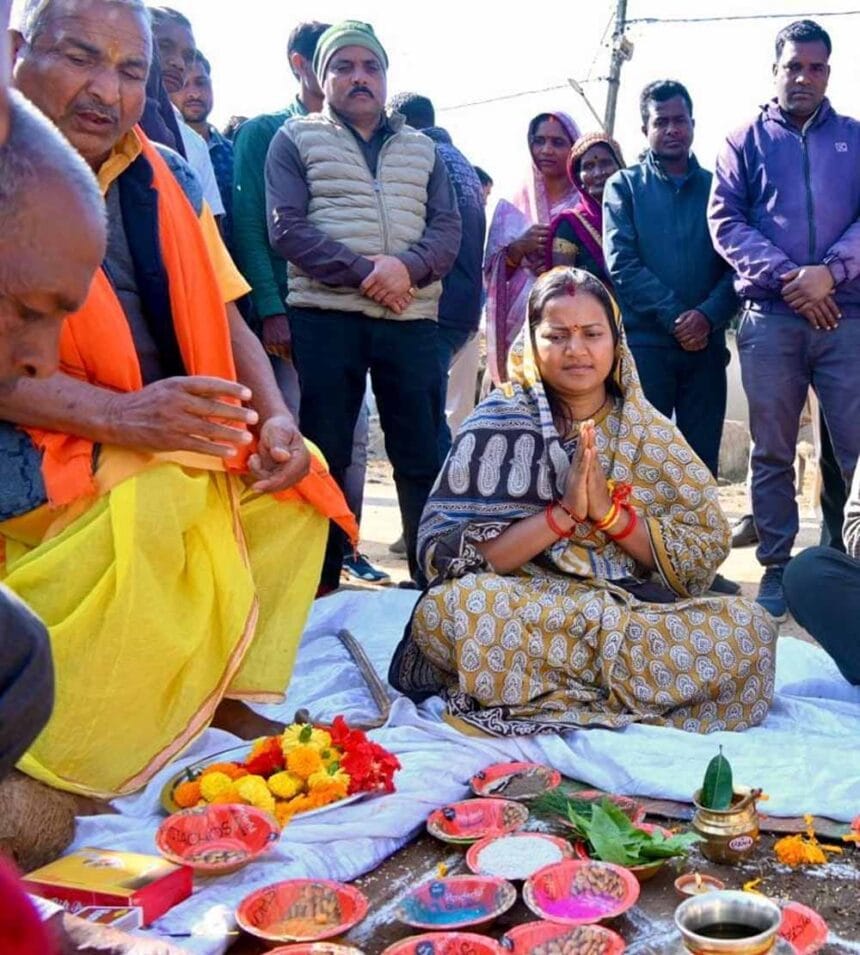 मंत्री लक्ष्मी राजवाड़े ने सूरजपुर में 15.50 करोड़ के कार्यों का किया शुभारंभ