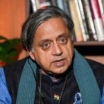 शशि थरूर ने दी सफाई, कहा- ‘मैं पार्टी लाइन से कभी नहीं हटा’