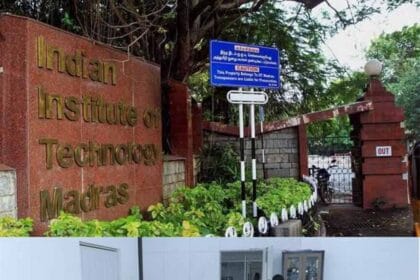 भविष्य के निर्माण की झलक: लोक निर्माण मंत्री राकेश  सिंह ने IIT Madras में 3D प्