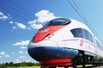 वंदे भारत स्लीपर और बुलेट ट्रेन का इंतजार खत्म, गुवाहाटी-कोलकाता होगा पहला रूट,