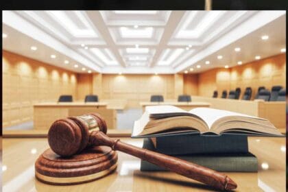 HC ने जारी किए नए दिशा-निर्देश, अधिकारियों को सुनवाई के दौरान खड़ा रहना नहीं होग