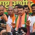 महाराष्ट्र में केसरिया तूफान: मुंबई-पुणे-नागपुर सब फतह, किसके नाम जाएगी ऐतिहासिक